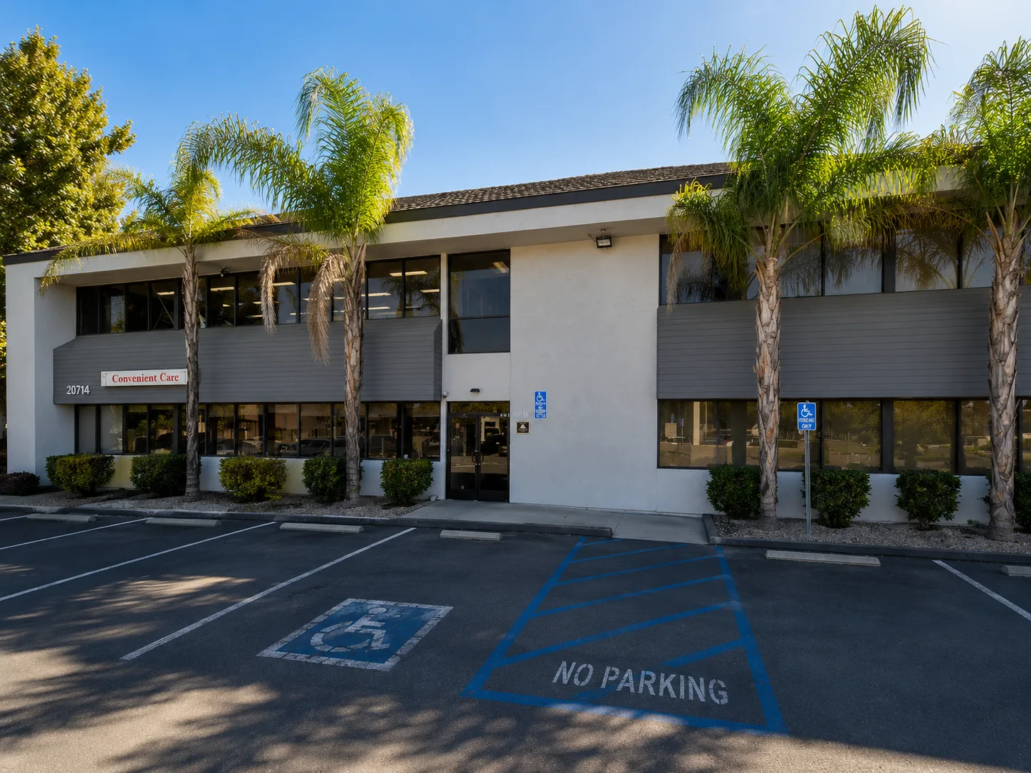 The Santa Clarita office of PC Medical Clinic